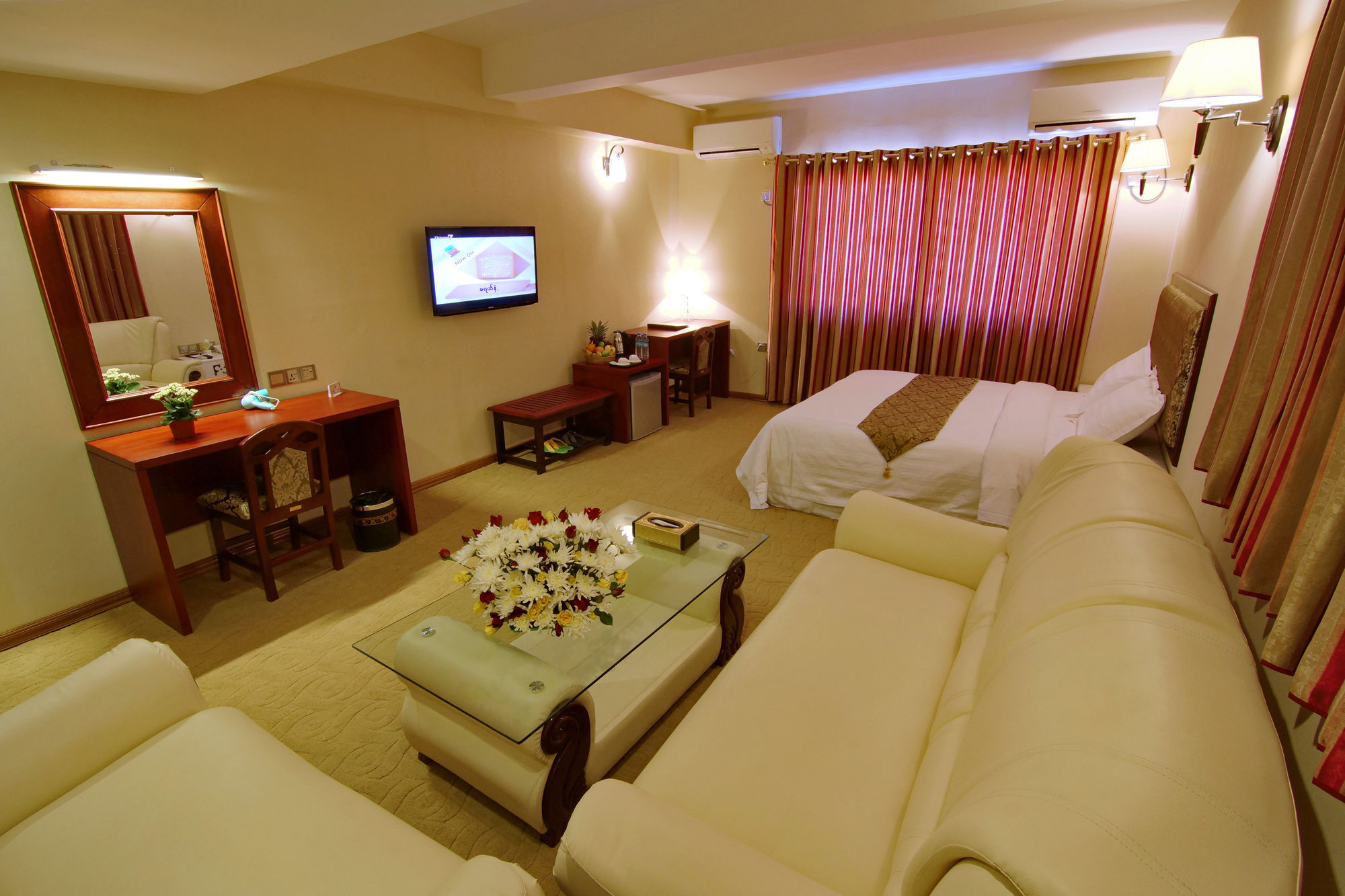 M3 Hotel Мандалей Екстериор снимка
